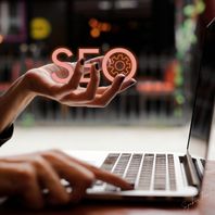 SzokaiTünde_Online marketing & SEO optimalizálás